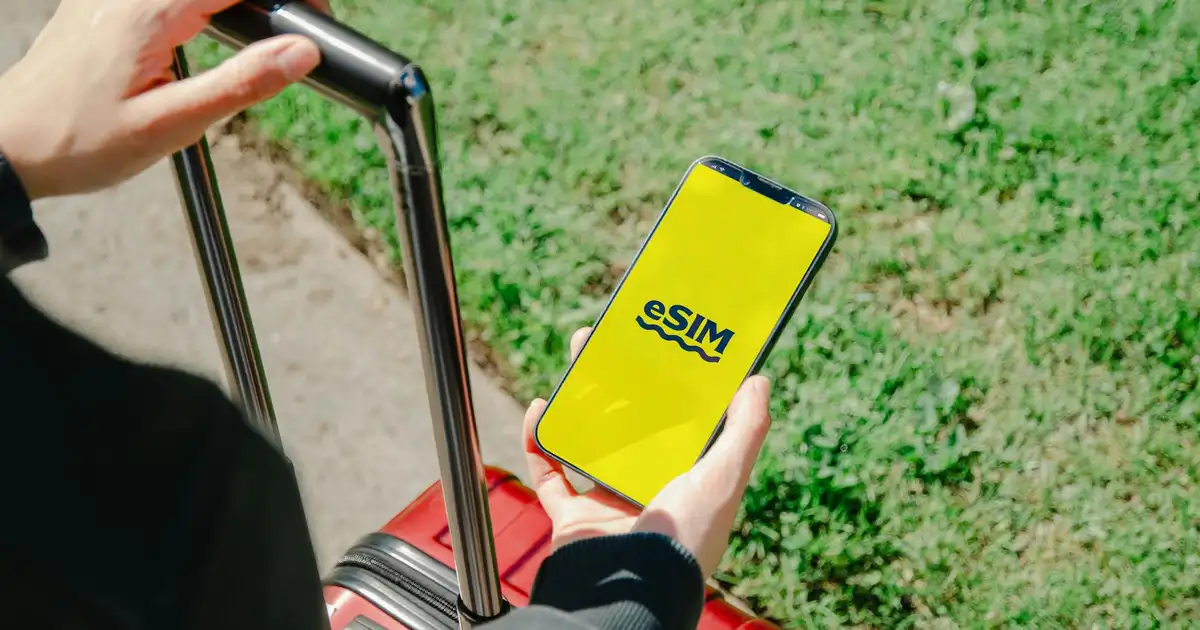 ¿Tu celular es compatible con eSIM? Guía completa 2026