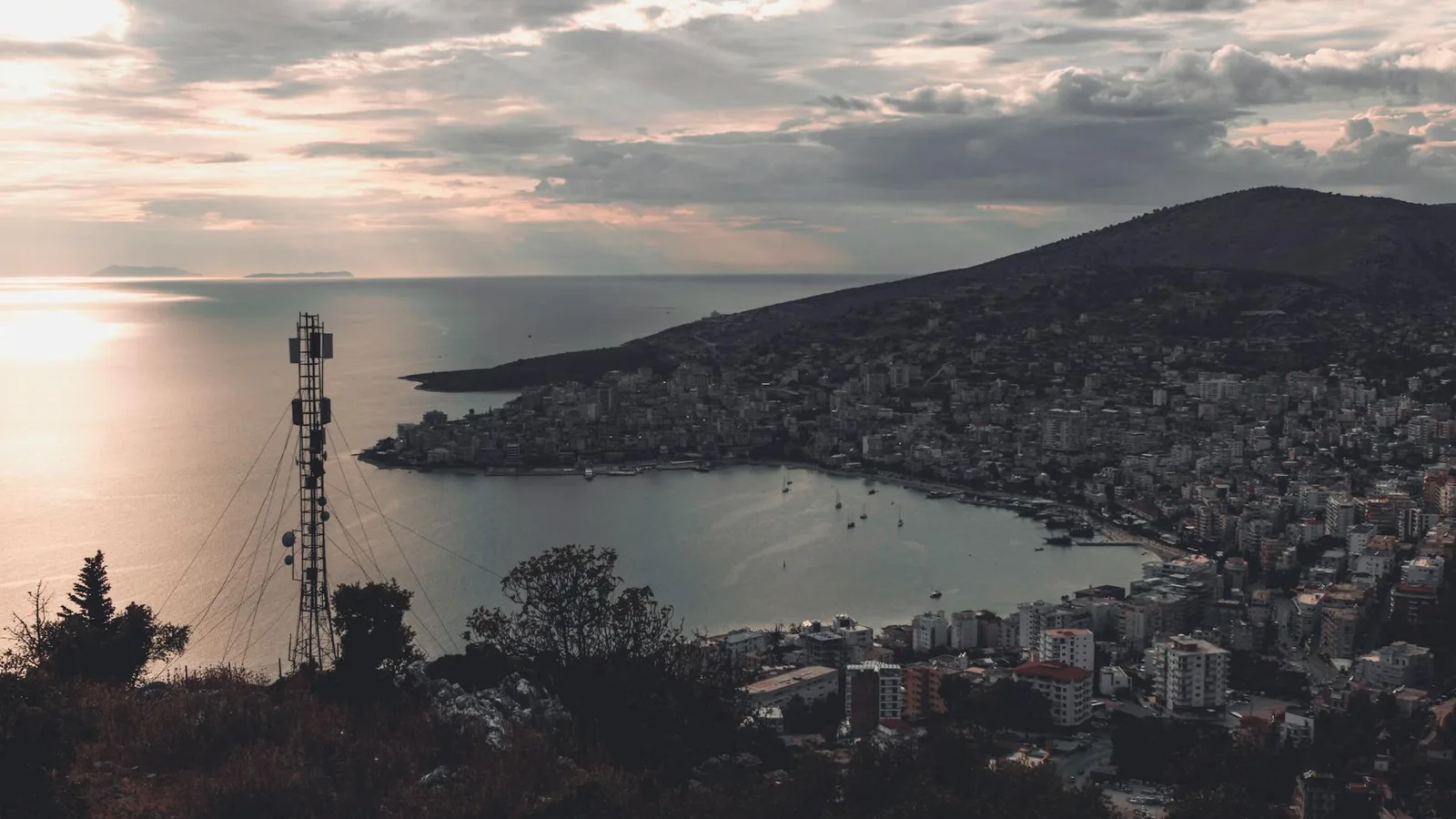 Mejor eSIM Albania 2026 — comparativa